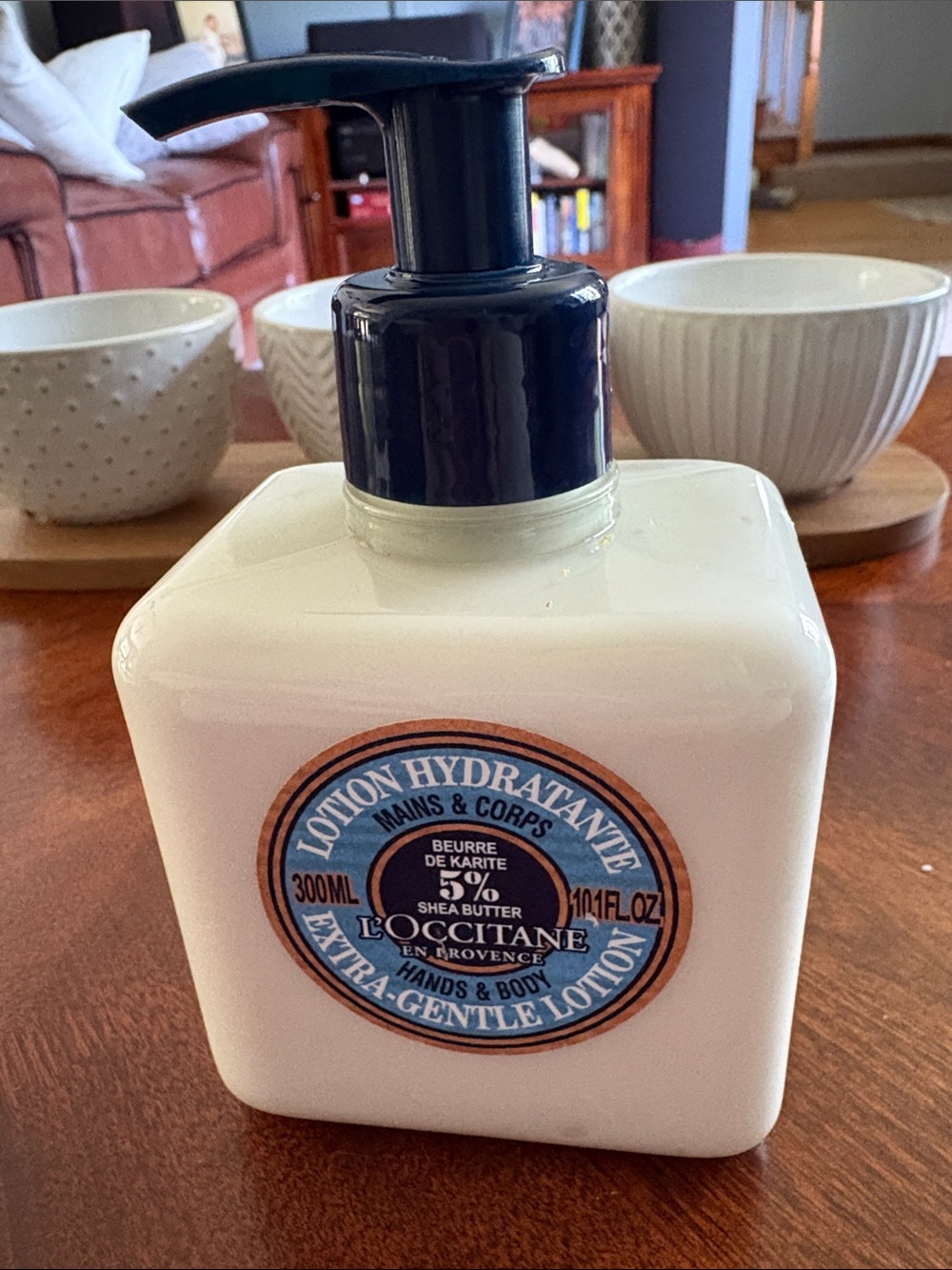 L'Occitane 5% Shea Butter Extra Gentle Hand & Body Lotion 10.1oz 300ml New Rare - Picture 4 of 4